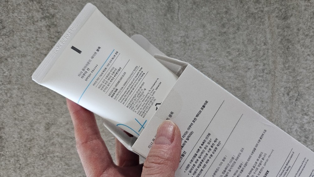 미샤 올 어라운드 세이프 블록 아쿠아 선크림 SPF50+ 구매 후기 이미지